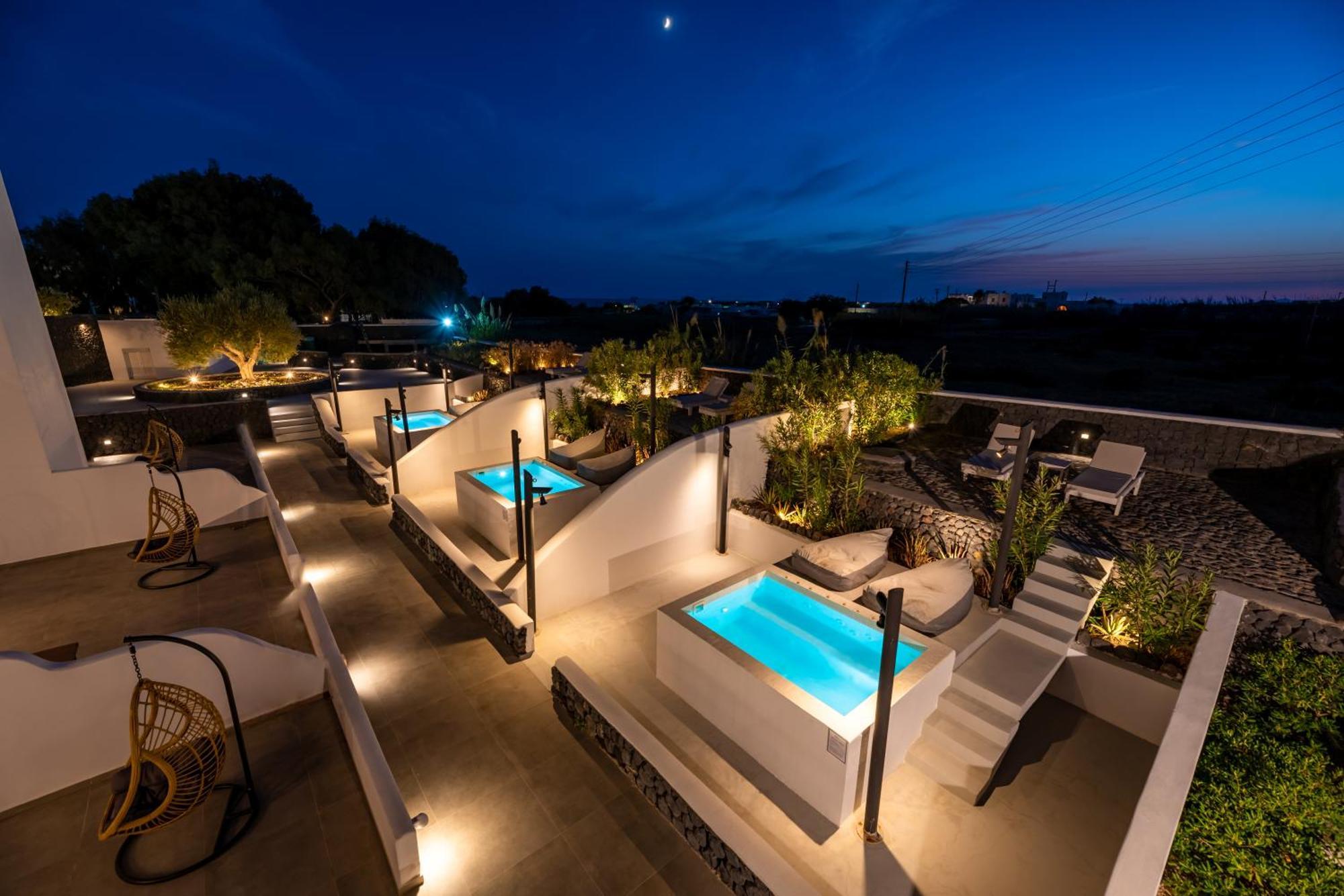 Santa Irina Luxury Sunny Lofts Hotel Perivolos  Bagian luar foto